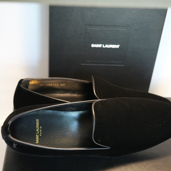 Yves SAINT LAURENT - Picture 6 of 10